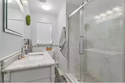 1411 Mopsick Ave, Linden, NJ 07036 - Photo 16