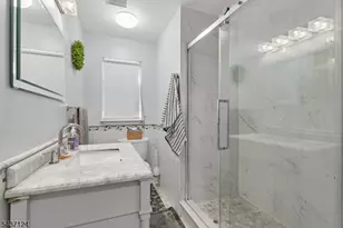 1411 Mopsick Ave, Linden, NJ 07036 - Photo 16