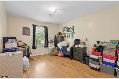 1411 Mopsick Ave, Linden, NJ 07036 - Photo 26