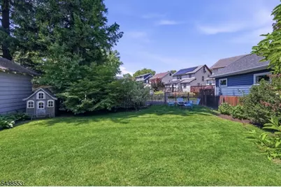 154 Garfield Place, Maplewood, NJ 07040 - Photo 18