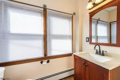 164 Day St, Clifton, NJ 07011 - Photo 14