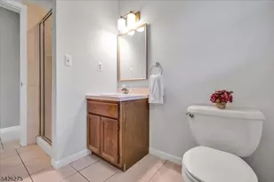 25 Solomon Dr, Bridgewater, NJ 08807 - Photo 16
