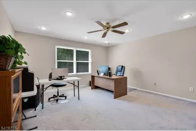 25 Solomon Dr, Bridgewater, NJ 08807 - Photo 32