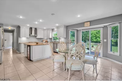 25 Solomon Dr, Bridgewater, NJ 08807 - Photo 8