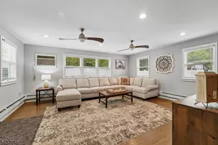 13 Crane Terrace, Verona, NJ 07044 - Photo 6