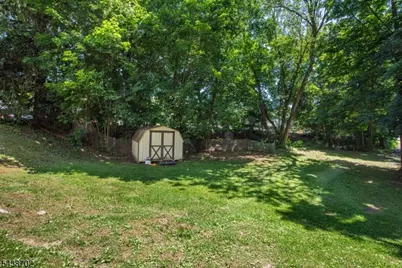 82 State Route 15, Jefferson Township, NJ 07885 - Photo 22