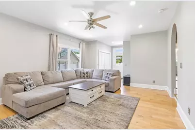1032 Kipling Rd, Elizabeth, NJ 07208 - Photo 12