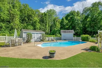 70 Lake Pochung Rd, Vernon, NJ 07461 - Photo 34