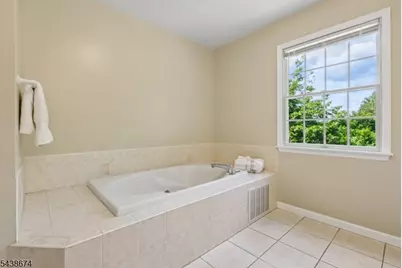 55 Sand Rd, Fairfield, NJ 07004 - Photo 18