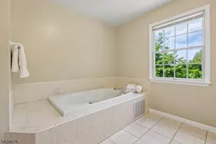 55 Sand Rd, Fairfield, NJ 07004 - Photo 18