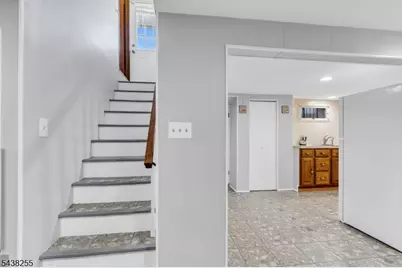 465 Ellen St, Union Township, NJ 07083 - Photo 24