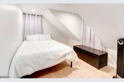513 Quinton Ave, Kenilworth, NJ 07033 - Photo 16