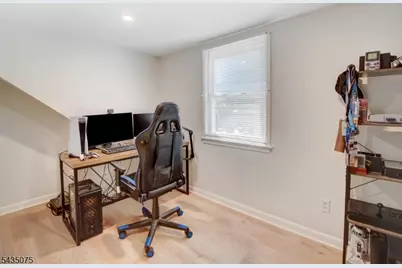 513 Quinton Ave, Kenilworth, NJ 07033 - Photo 14