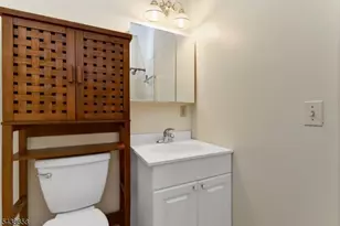 57 Park Ave Unit, Madison, NJ 07940 - Photo 10