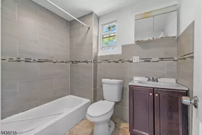 488 S 12th St, Newark, NJ 07103 - Photo 30