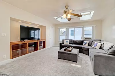 1 Salem Pl, Livingston, NJ 07039 - Photo 4
