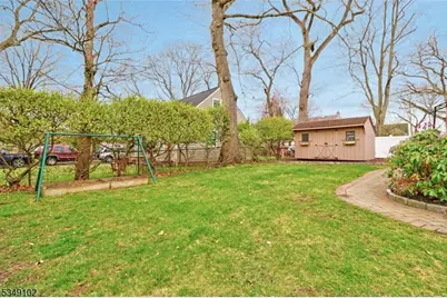 1 Salem Pl, Livingston, NJ 07039 - Photo 2