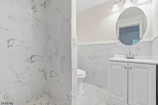 35 Grand Ave, Newark, NJ 07106 - Photo 16