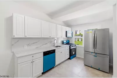 35 Grand Ave, Newark, NJ 07106 - Photo 6