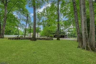 2009 E Glen Ave, Washington Township, NJ 07676 - Photo 4