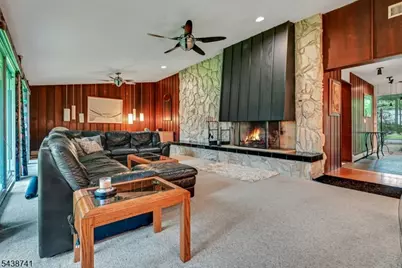 2009 E Glen Ave, Washington Township, NJ 07676 - Photo 6