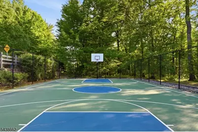 61 Schweinberg Dr, Roseland, NJ 07068 - Photo 26