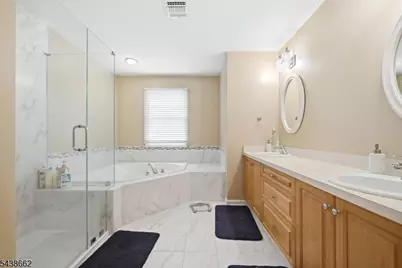 61 Schweinberg Dr, Roseland, NJ 07068 - Photo 16