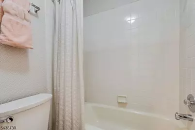 52 Encampment Drive, Bedminster Township, NJ 07921 - Photo 18