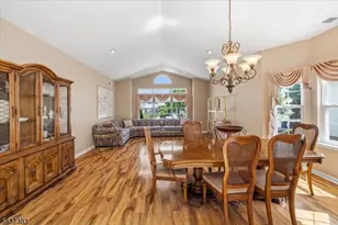 3 Daulton Dr, Franklin Township, NJ 08873 - Photo 6