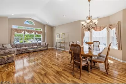 3 Daulton Dr, Franklin Township, NJ 08873 - Photo 8