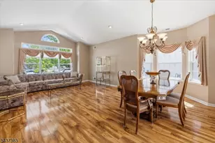 3 Daulton Dr, Franklin Township, NJ 08873 - Photo 8