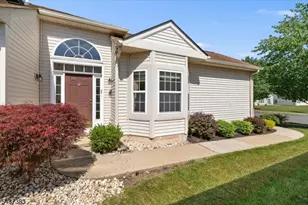 3 Daulton Dr, Franklin Township, NJ 08873 - Photo 4