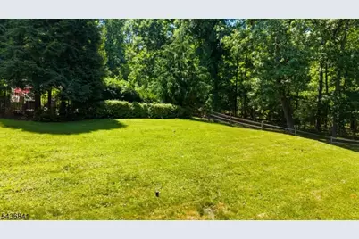 14 Hawk Dr, Raritan Township, NJ 08551 - Photo 40