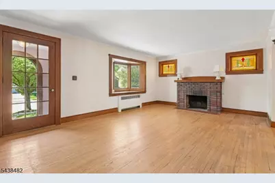 26 Ferncliff Rd, Bloomfield, NJ 07003 - Photo 6
