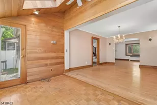 26 Ferncliff Rd, Bloomfield, NJ 07003 - Photo 16