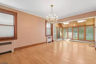 26 Ferncliff Rd, Bloomfield, NJ 07003 - Photo 12