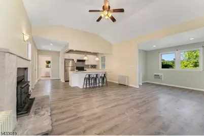 19 Columbus Cir, Mansfield Township, NJ 07865 - Photo 6