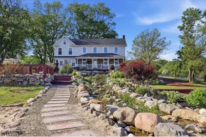 72 Pond Ln, Holland Township, NJ 08848 - Photo 4