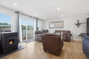 72 Pond Ln, Holland Township, NJ 08848 - Photo 28