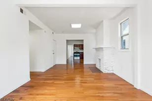 1043 Hunterdon St, Newark, NJ 07112 - Photo 6