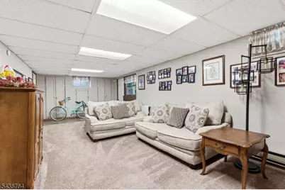 32 W Lakeview Trl, Jefferson Township, NJ 07885 - Photo 14