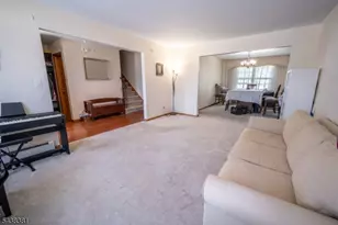 2663 Hawthorne Ave, Union Township, NJ 07083 - Photo 6
