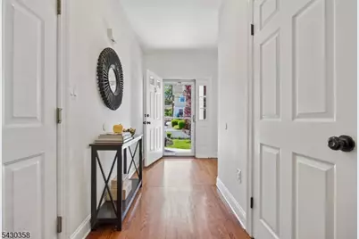 13 Edgar St, Summit, NJ 07901 - Photo 4