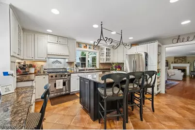 24 Canoe Brook Rd, Millburn, NJ 07078 - Photo 8
