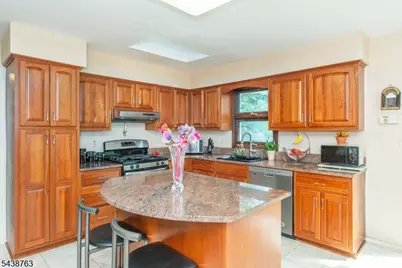9 Puddingstone Way, Florham Park, NJ 07932 - Photo 8