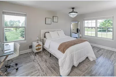 29 Sutphin Rd, Raritan Township, NJ 08822 - Photo 22