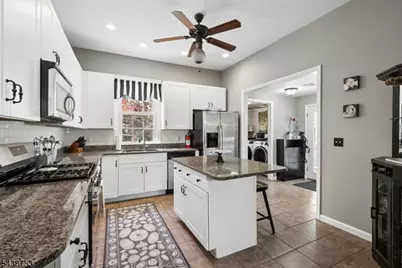 15 Cherry St, Lebanon, NJ 08833 - Photo 10