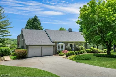 368 Franklin Rd, Denville, NJ 07834 - Photo 1