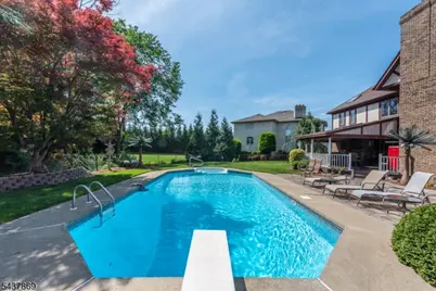 13 Fox Run, North Caldwell, NJ 07006 - Photo 4