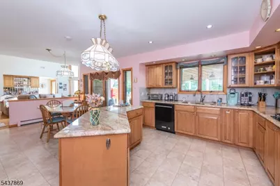 13 Fox Run, North Caldwell, NJ 07006 - Photo 14